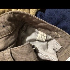AMERICAN EAGLE skinny jeans